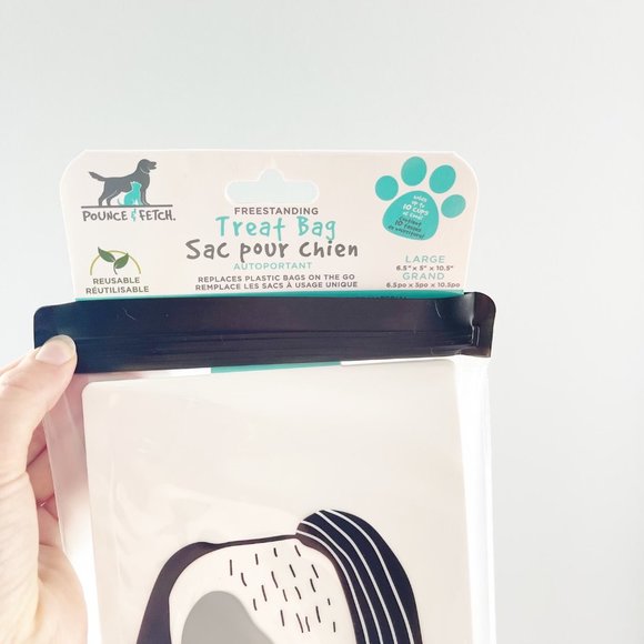 ✨ NWT Reusable Dog Treat Bag | Pounce + Fetch - Picture 2 of 4